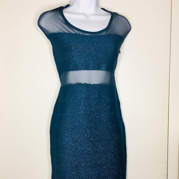 WOWCOUTURE💙DRESS - Picture 2 of 7